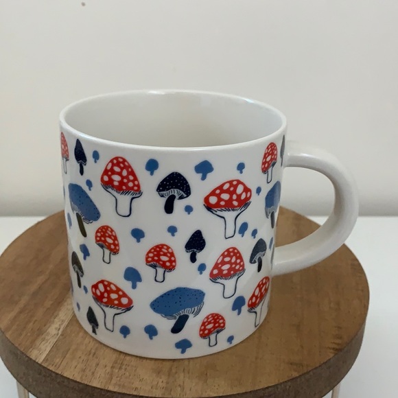 Room Essentials Dining Room Essential Stoneware Brand New Mug